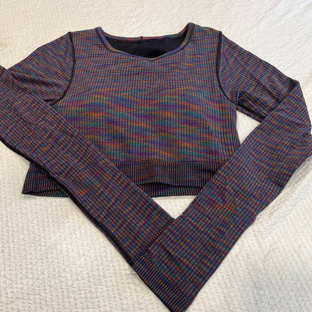 Lululemon Ebb to Street Long Sleeve Shirt
Rainbow Multi / Black 8 women